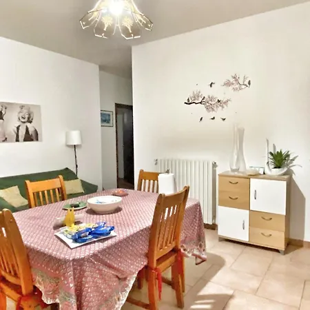 Apartment Spaziosa Casa Salentina 6 Ospiti Freeparking 5 Min A Lecce Pochi Min Mare Wi-fi