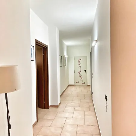 Spaziosa Casa Salentina 6 Ospiti Freeparking 5 Min A Lecce Pochi Min Mare Wi-fi Apartment Monteroni di Lecce
